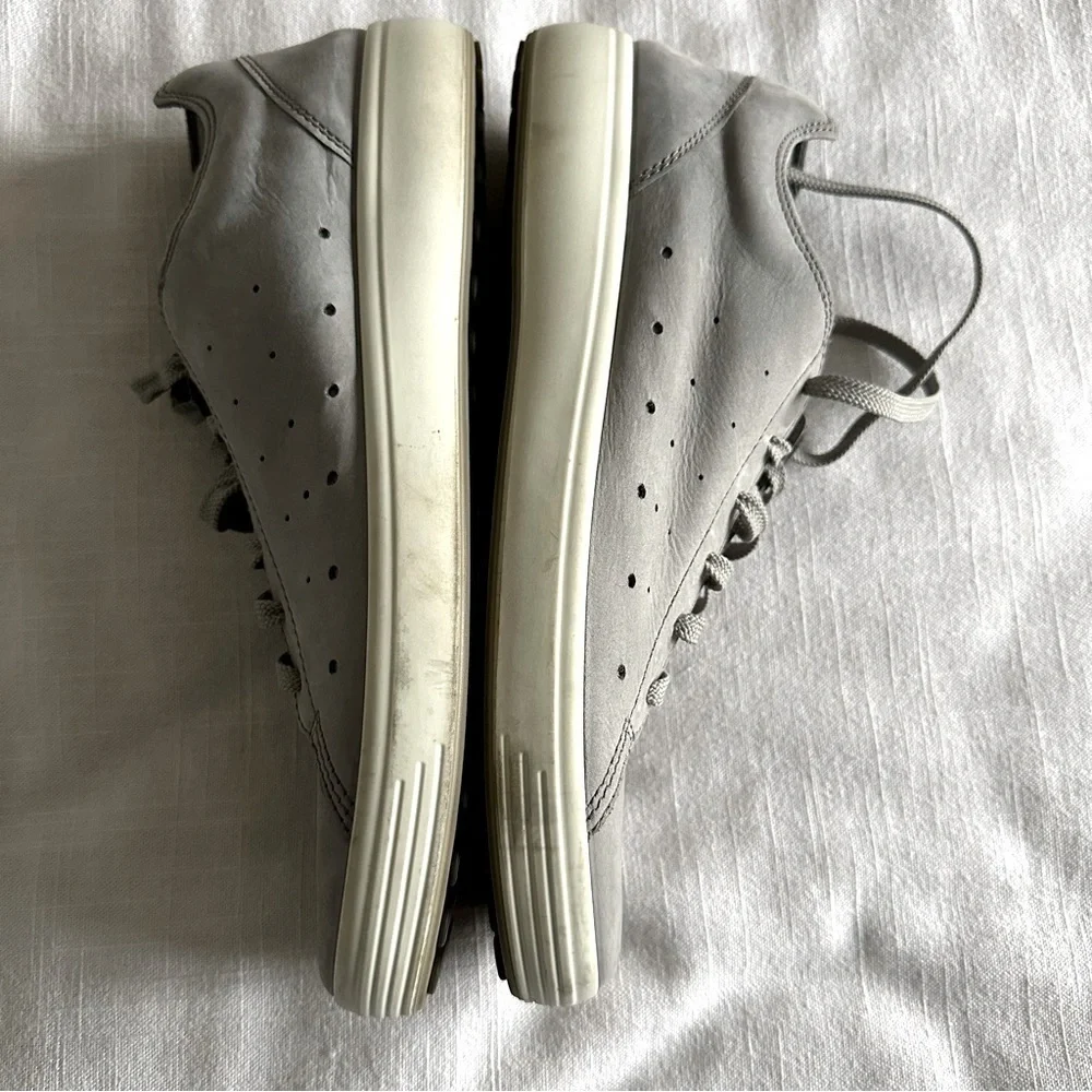 Ecco mens soft
